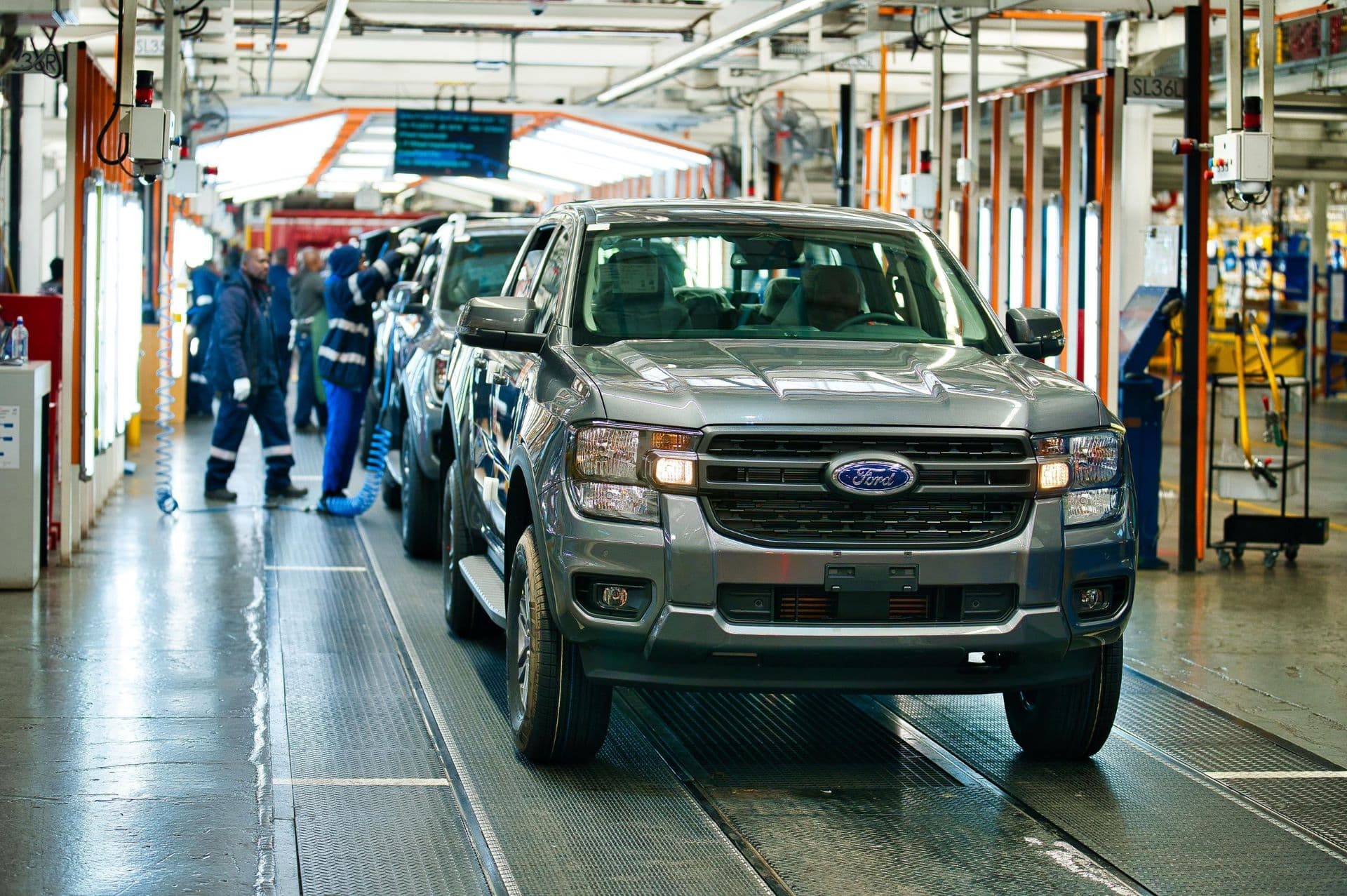 Artificial Intelligence in Automotive Manufacturing: A Double-Edged Sword