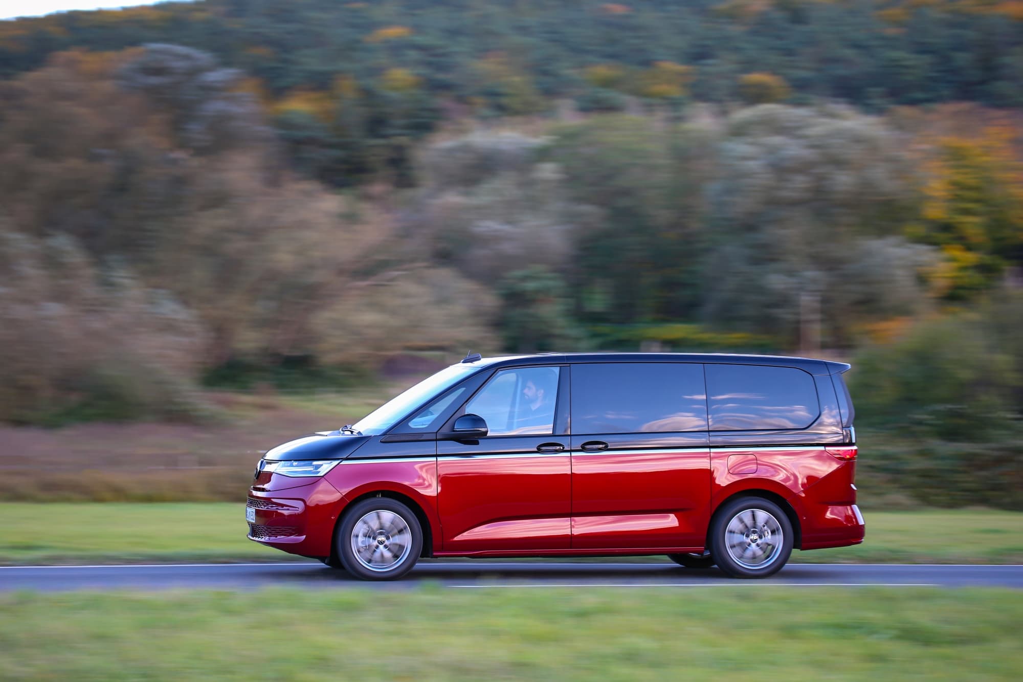 Volkswagen Caravelle eHybrid Set for South African Arrival in 2026