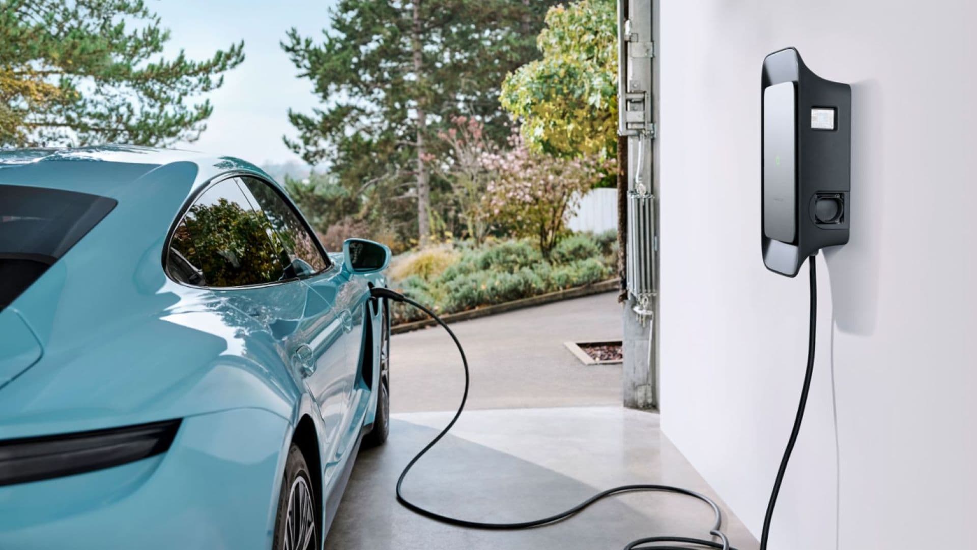 Porsche Scales Back Electric Vehicle Strategy Amid Market Pressures