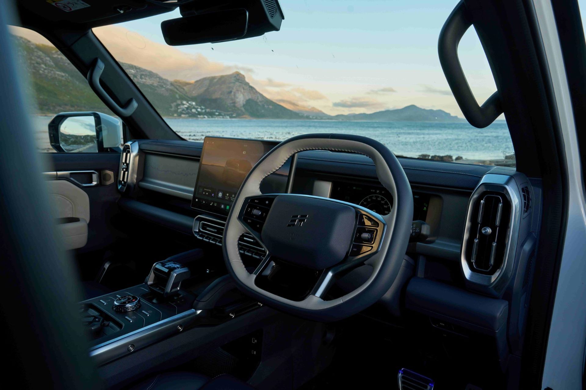 jetour-t-series-plug-in-hybrid-launch-1