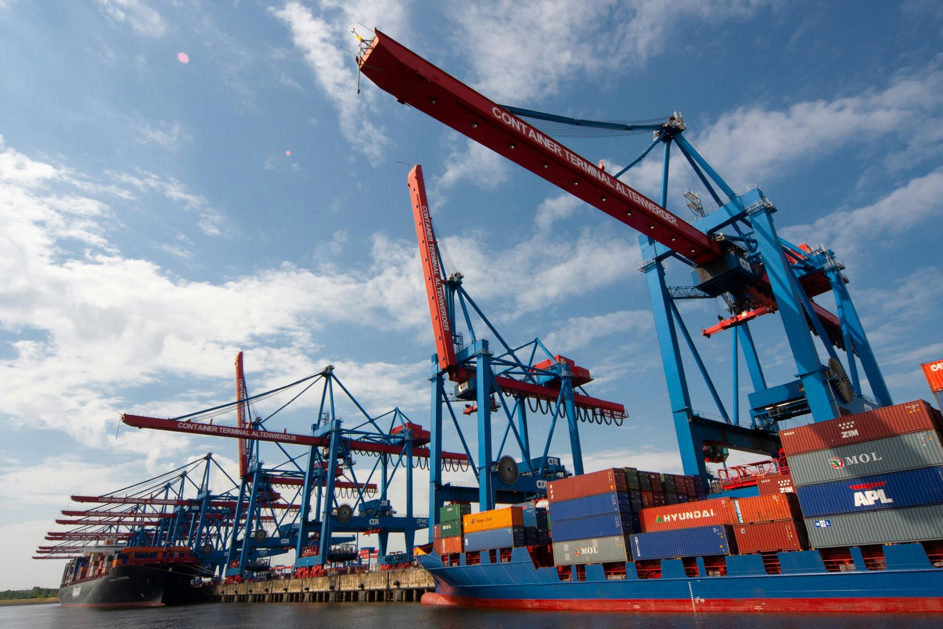 time-running-out-for-crucial-africa-us-trade-partnership.jpg